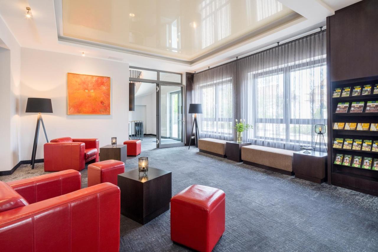 Landhotel Sonne Neuendettelsau ภายนอก รูปภาพ