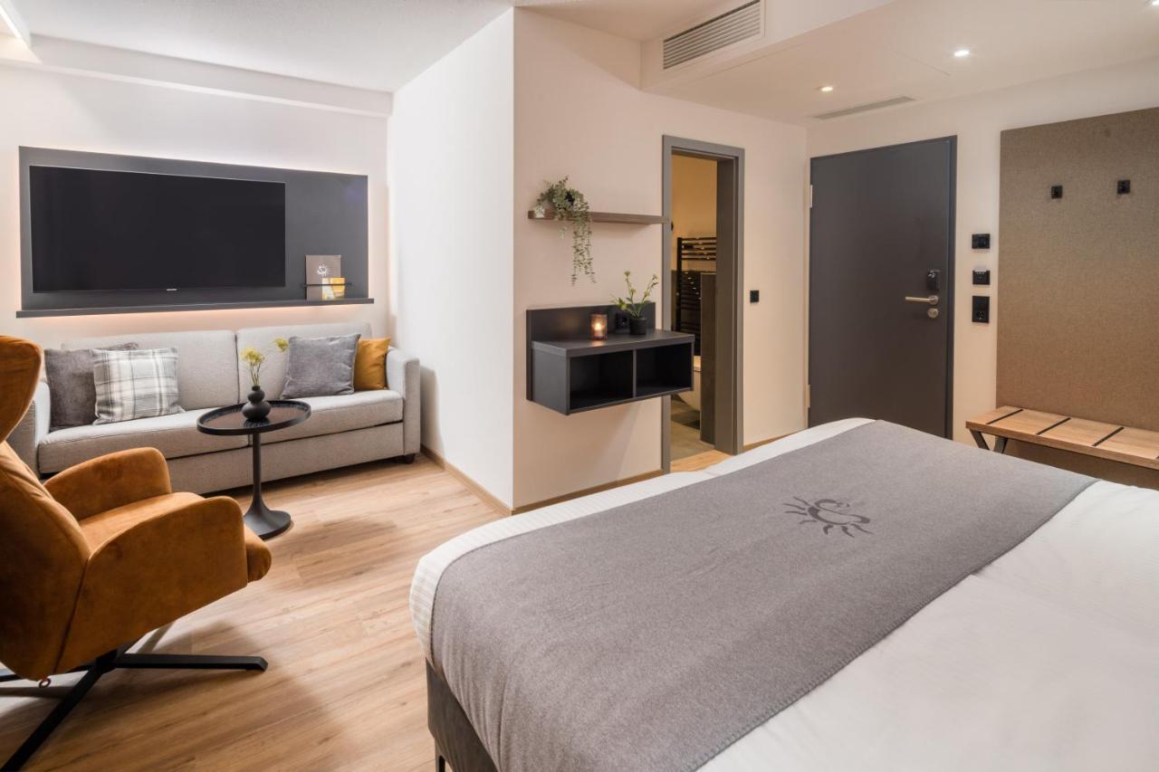Landhotel Sonne Neuendettelsau ภายนอก รูปภาพ